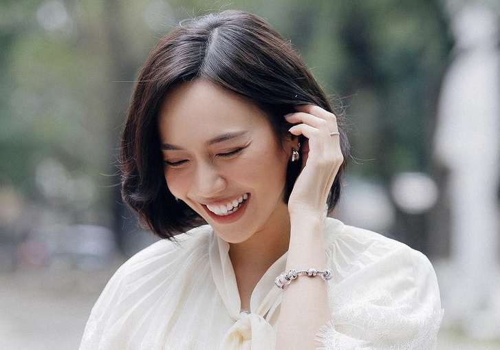 Dieu Nhi, Quoc Truong va dan sao Viet don nam moi hinh anh