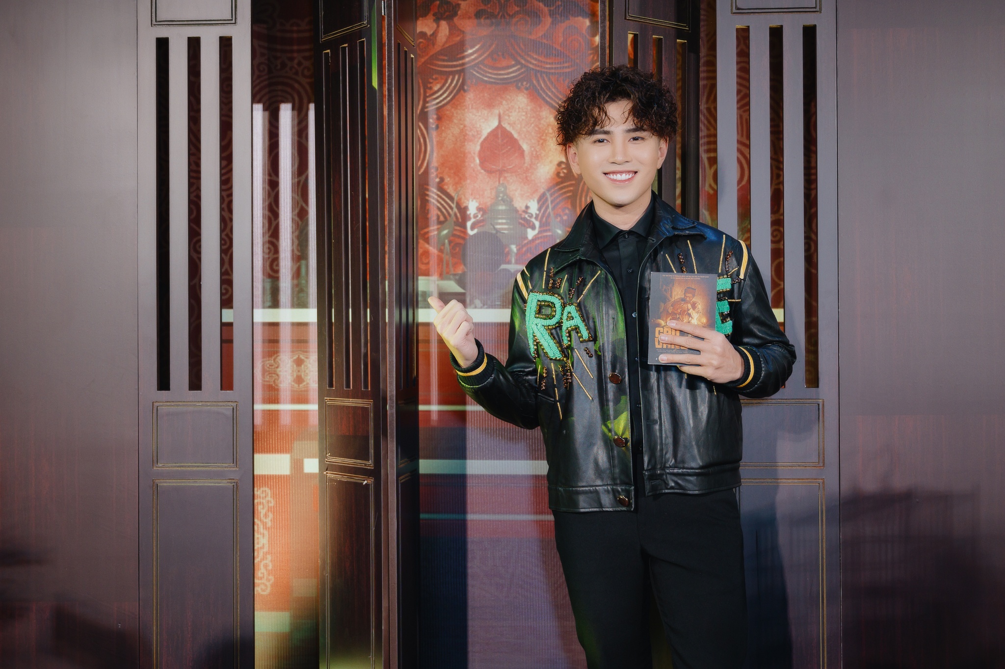 Ra mat phim Cau vang anh 8