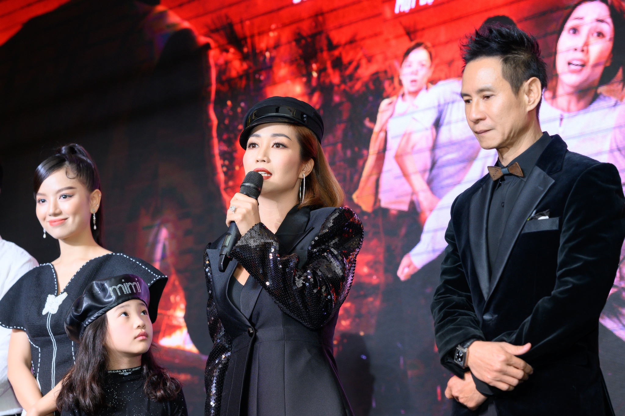 Ly Hai ra mat Lat mat: 48h anh 7