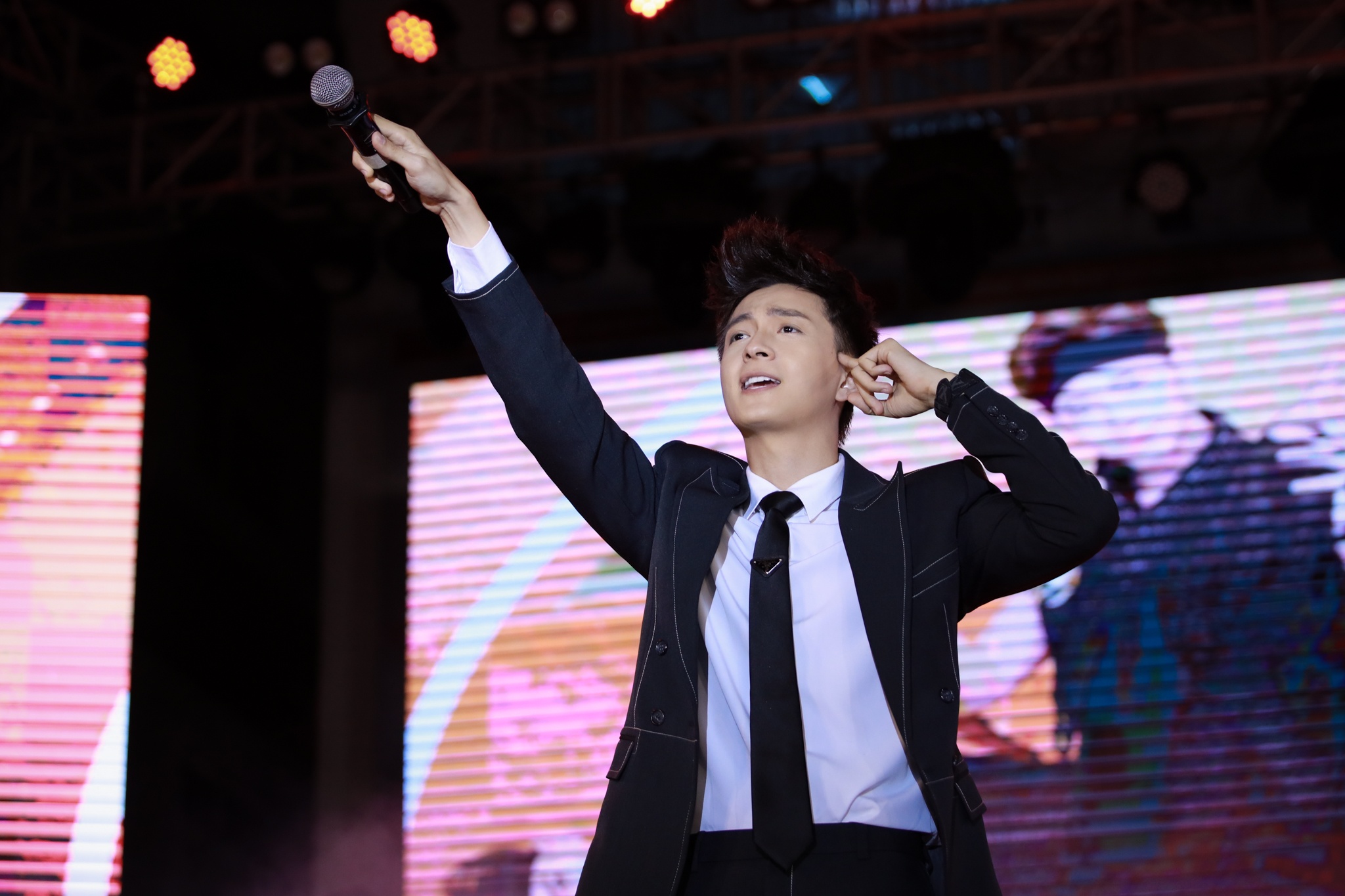 Ngô Kiến Huy kết hợp rapper ảnh 5 Ngo Kien Huy ket hop rapper anh 5
