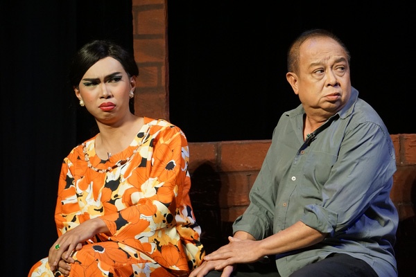 dien vien san khau thuong Tet anh 3