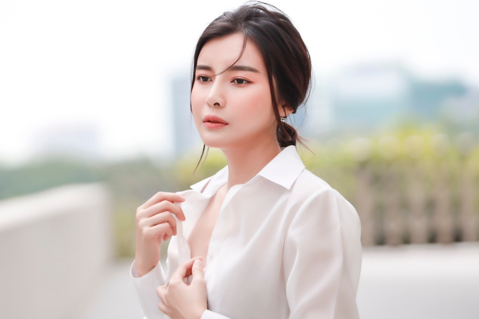 Sac voc tuoi 31 cua Cao Thai Ha hinh anh