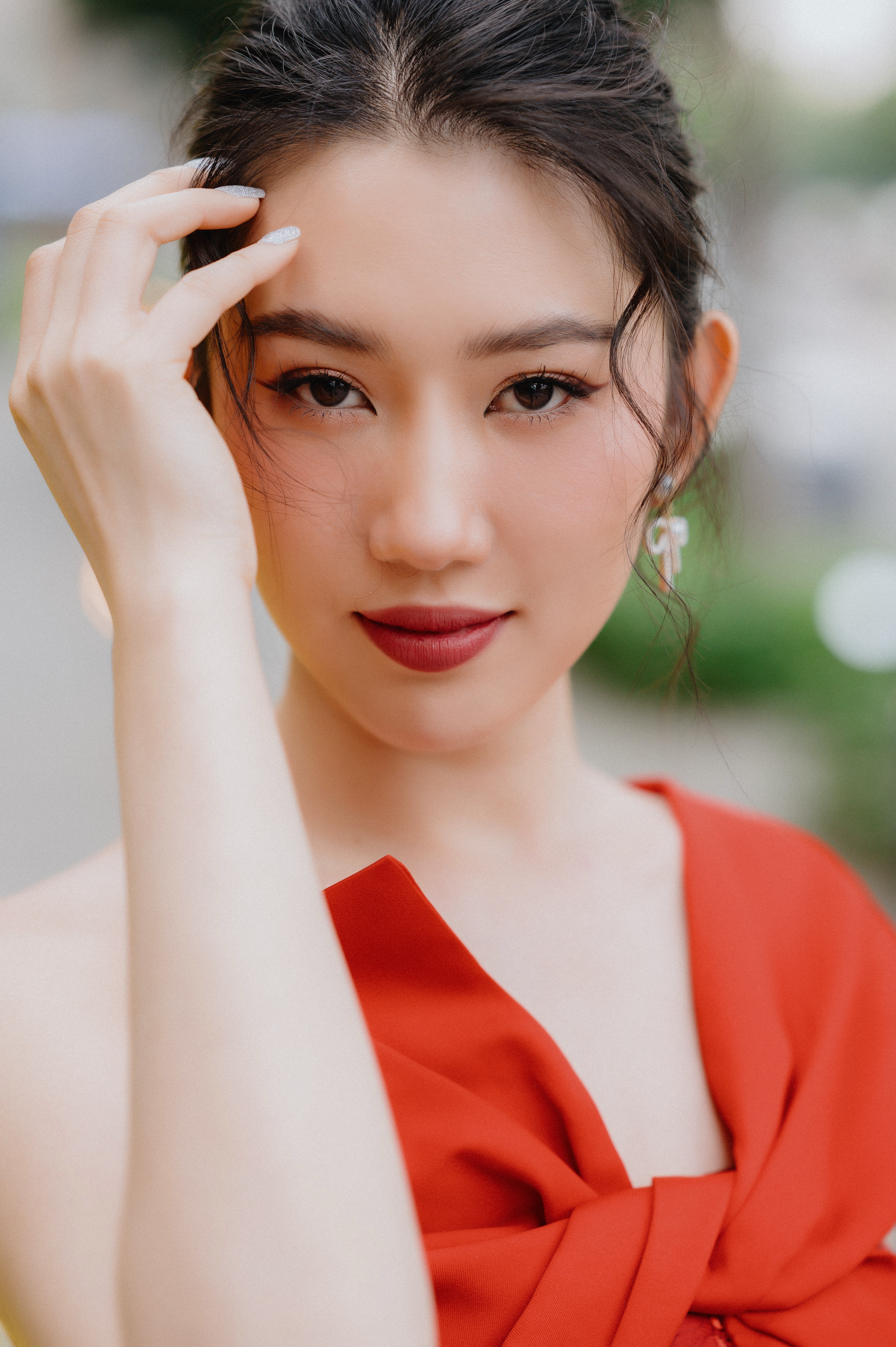 Nhan sac tuoi 30 Thuy Ngan anh 10