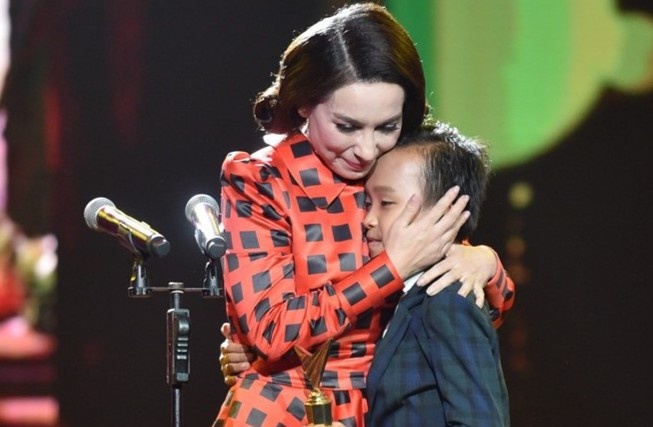 Phi Nhung khong hai long Ho Van Cuong anh 1