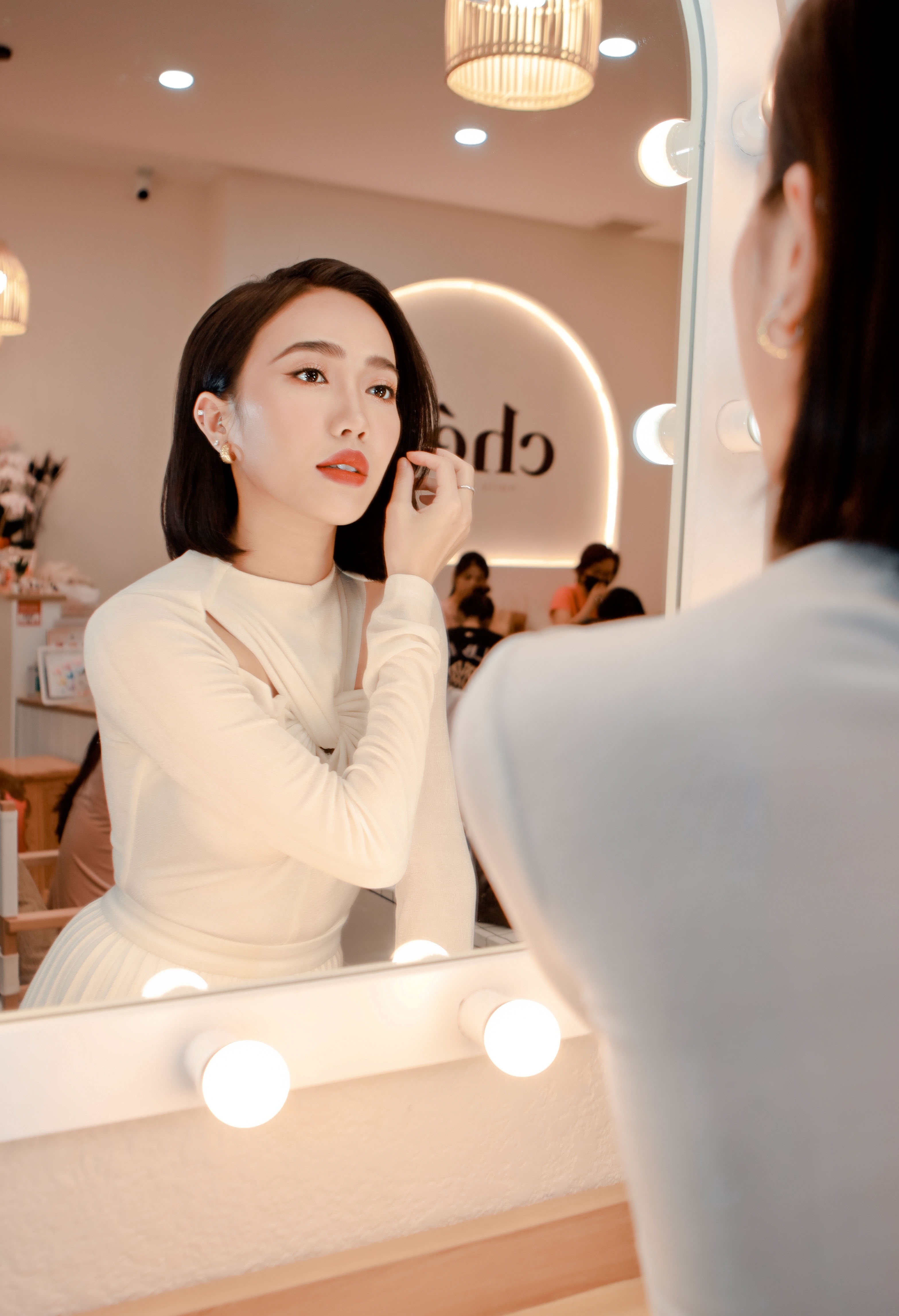 Nhan sac Dieu Nhi anh 2