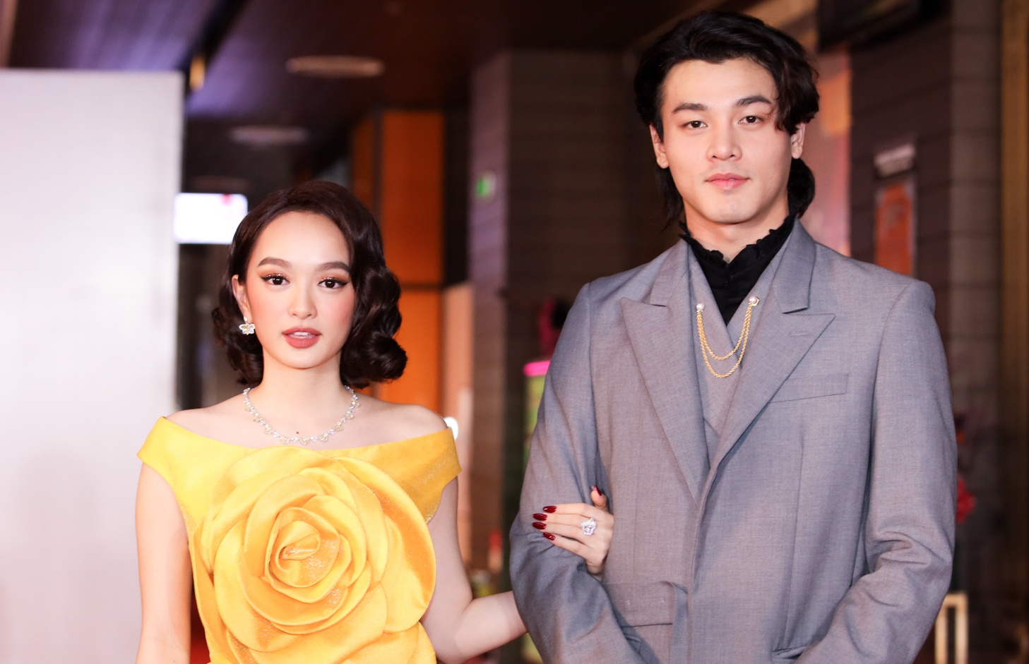 Thai Hoa, Kaity Nguyen va dan sao Viet du ra mat phim hinh anh