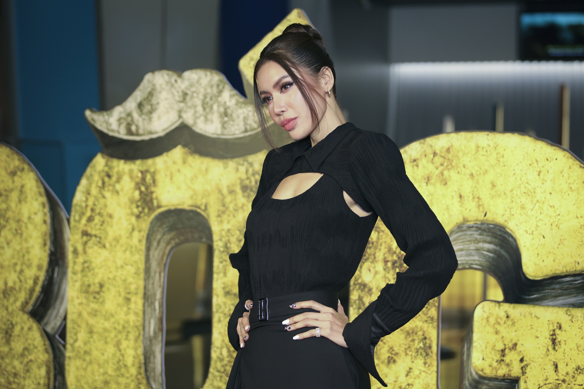 Tran Thanh ra mat phim Bo gia anh 8