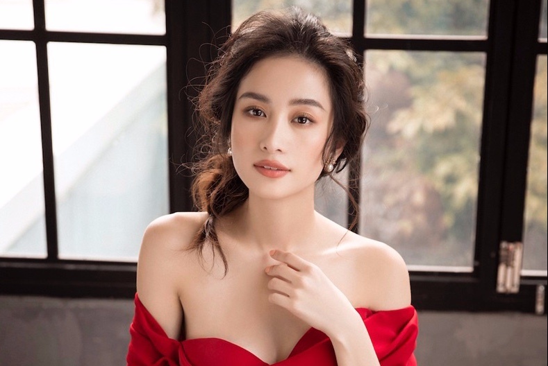 Jun Vu mac 8 bo vay cho vai phu khong thoai o 'Gai gia lam chieu V' hinh anh