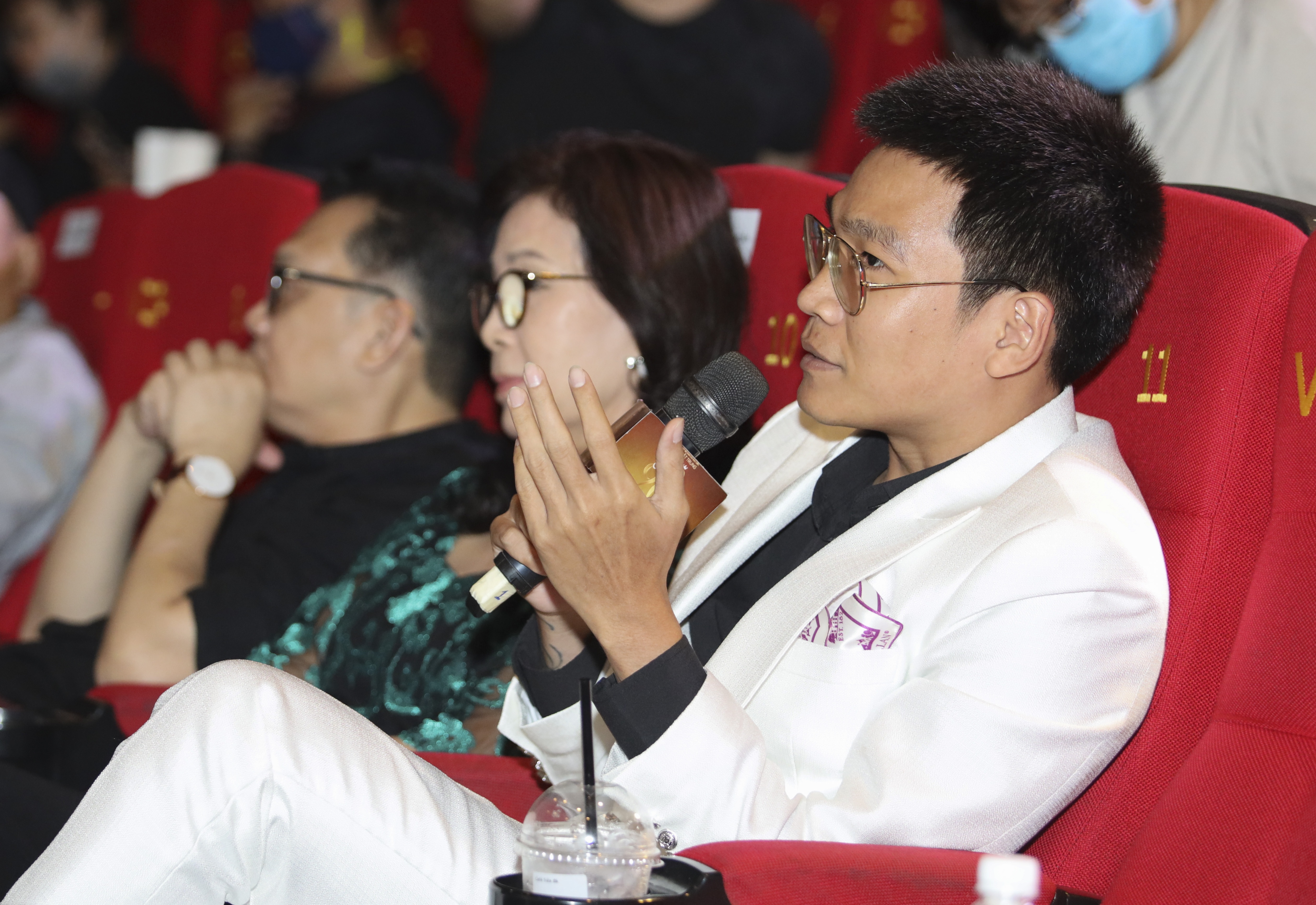 Nha Phuong,  Lan Ngoc du ra mat phim anh 9