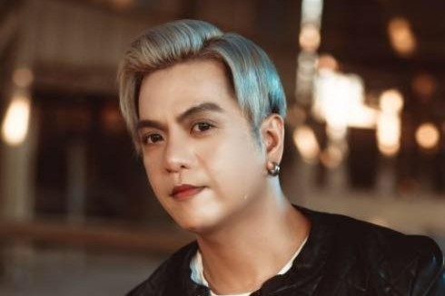 Phut cuoi doi cua ca si Lam Onbi hinh anh