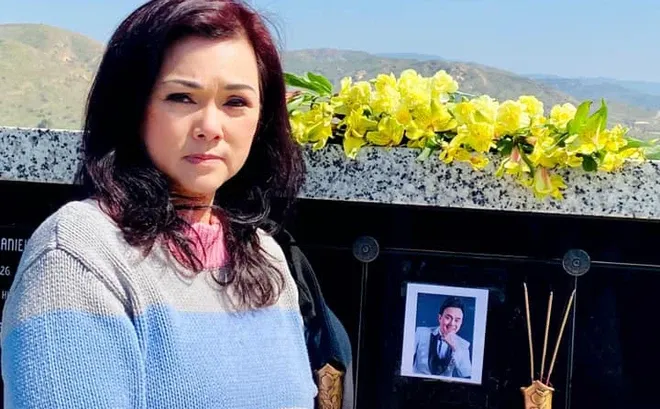 Vo Chi Tai cam on Hoai Linh vi lap ban tho cho chong o Viet Nam hinh anh