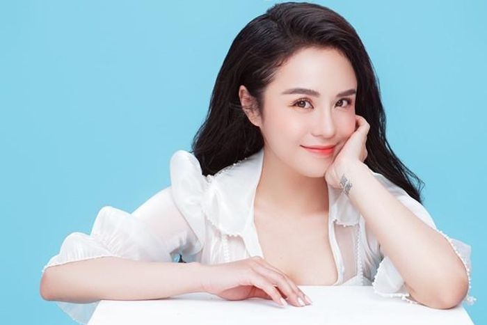 NSX xin loi Thai Trinh anh 1