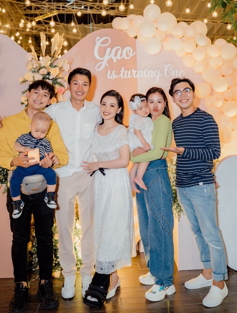 Nam Thu du tiec thoi noi con Quang Tuan anh 5