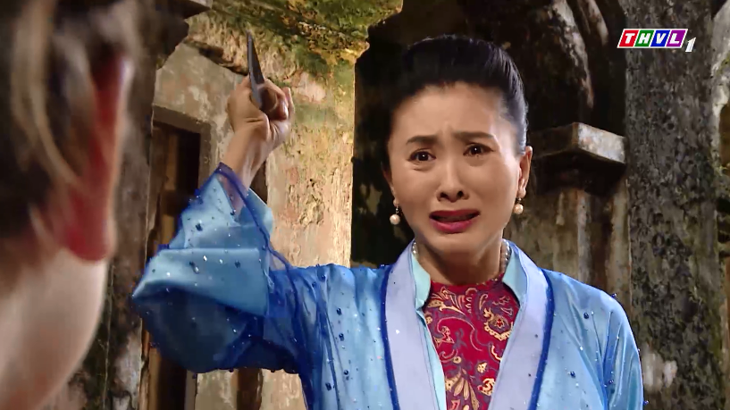 Nu dien vien phu song truyen hinh anh 5