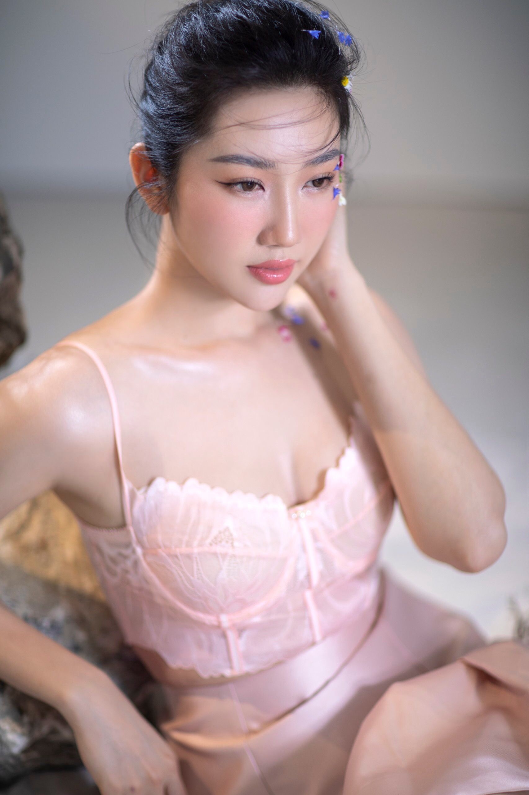 Thuy Ngan don tuoi 30 anh 5