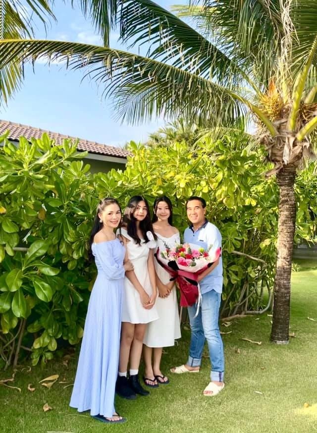 Con gái Quyền Linh ảnh 2 Con gai Quyen Linh anh 2