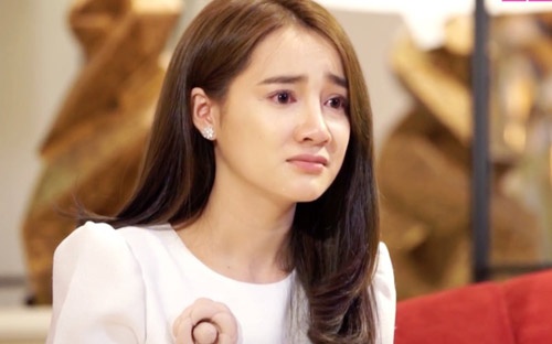 'Dao dien Nhat Trung buc xuc voi Nha Phuong' hinh anh