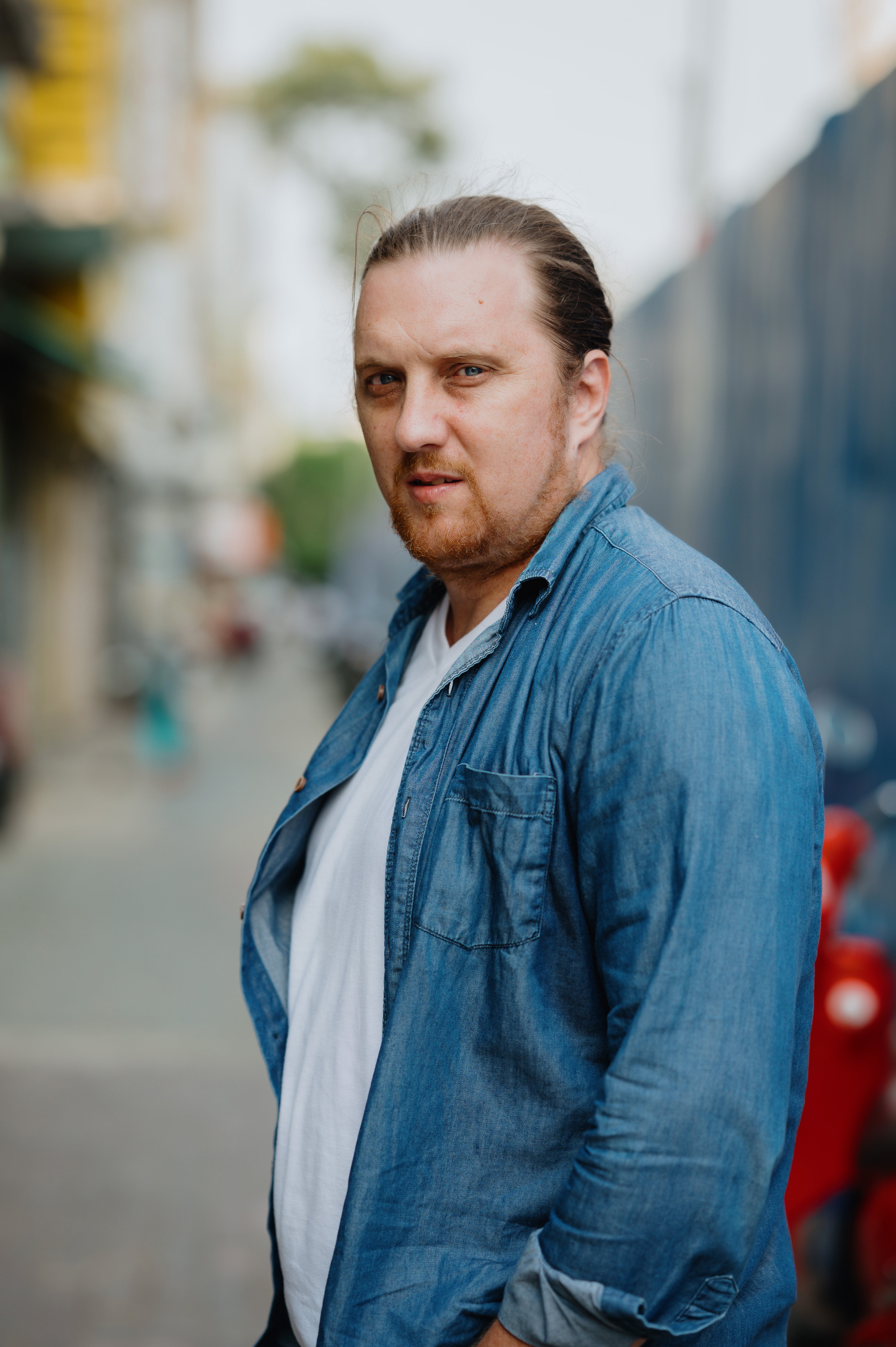 Đạo diễn người Mỹ làm phim về đám tang ảnh 4 Dao dien nguoi My lam phim ve dam tang anh 4