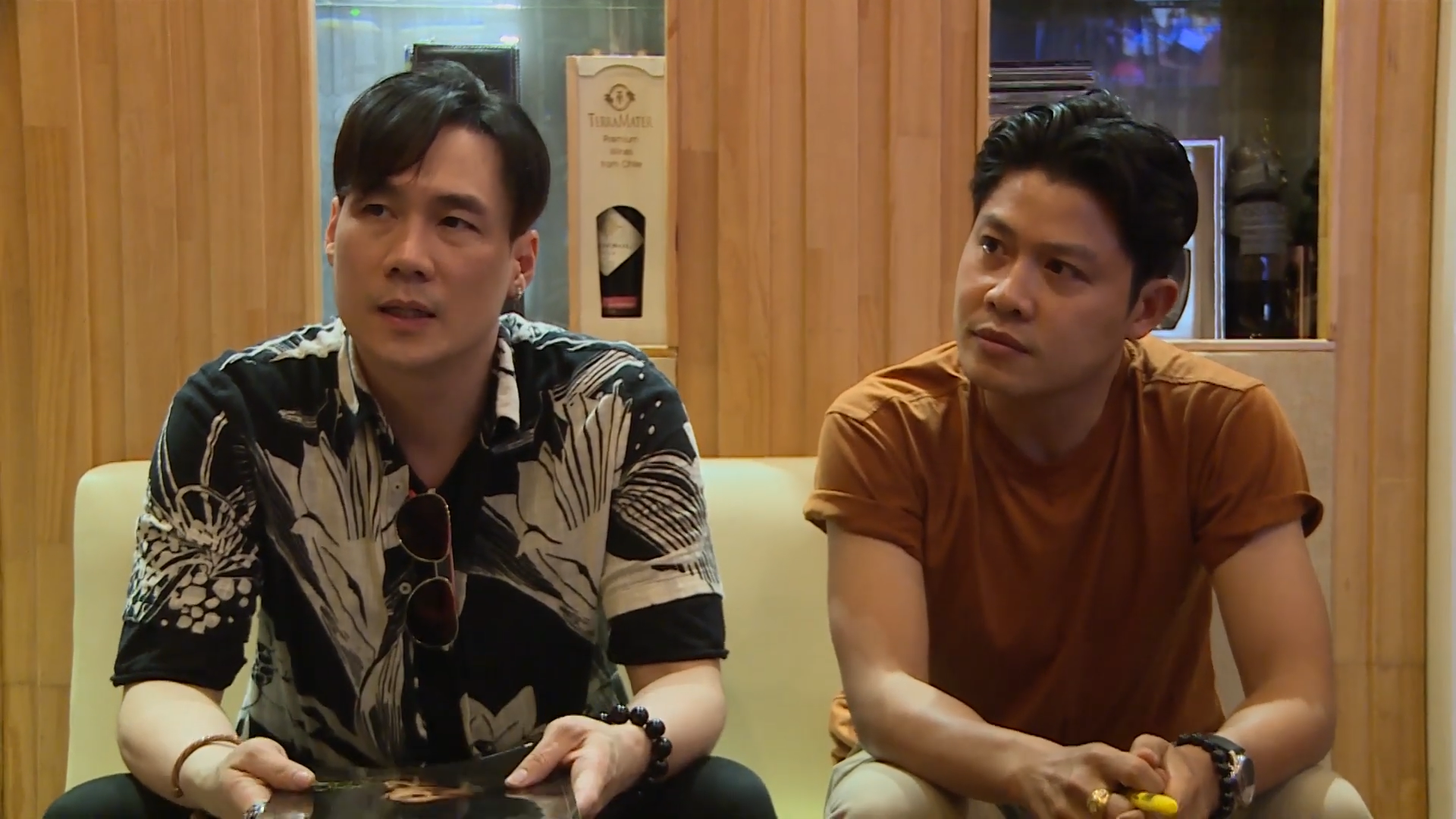 Nguyen Van Chung lan dau noi ve mau thuan tien bac voi Khanh Phuong hinh anh