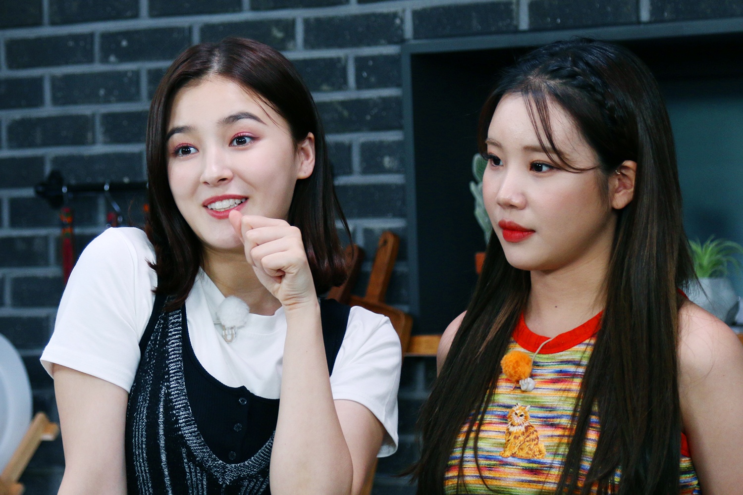 Nancy tham gia show sau vu lo anh nhay cam anh 1