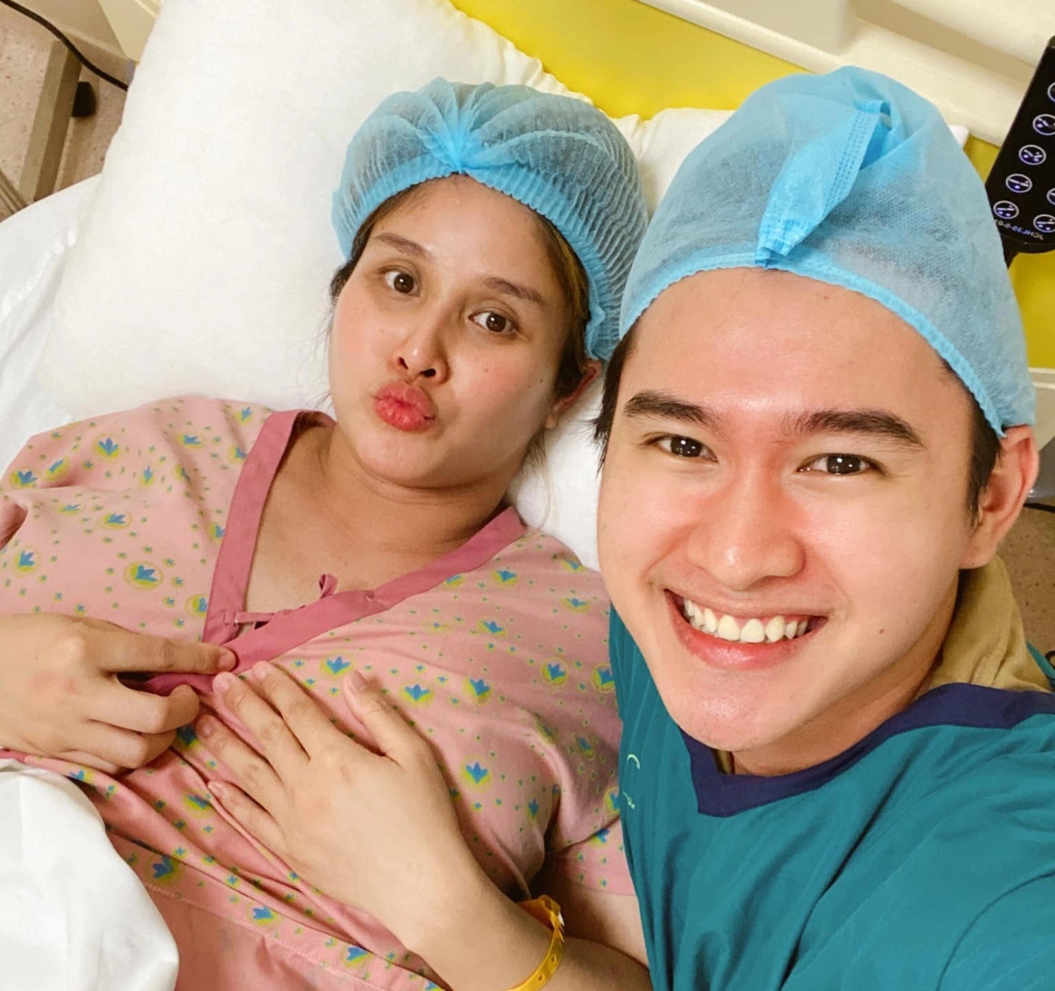 Thao Trang sinh con trai anh 1