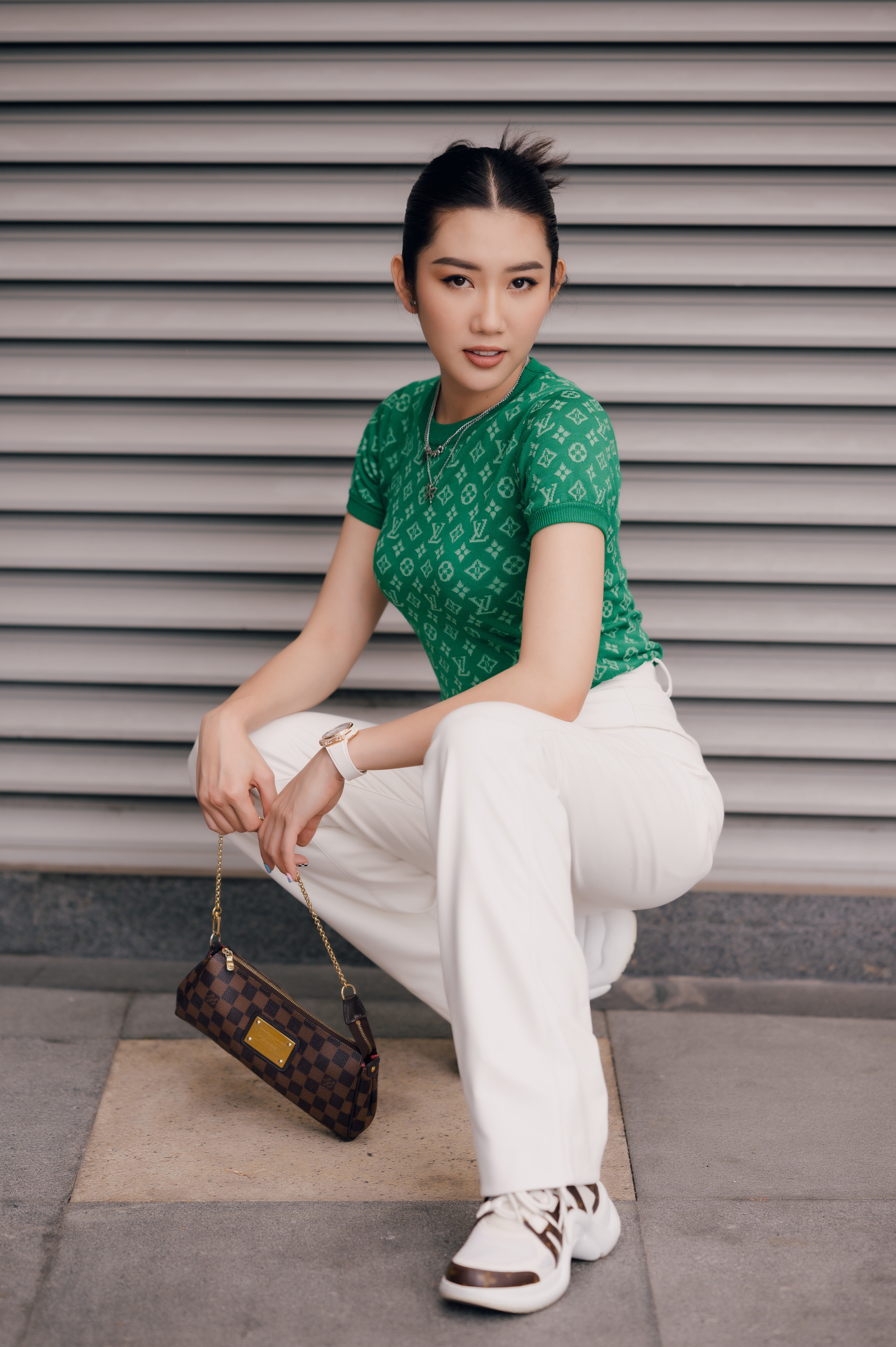 Thúy Ngân Cây táo nở hoa ảnh 2 Thuy Ngan Cay tao no hoa anh 2