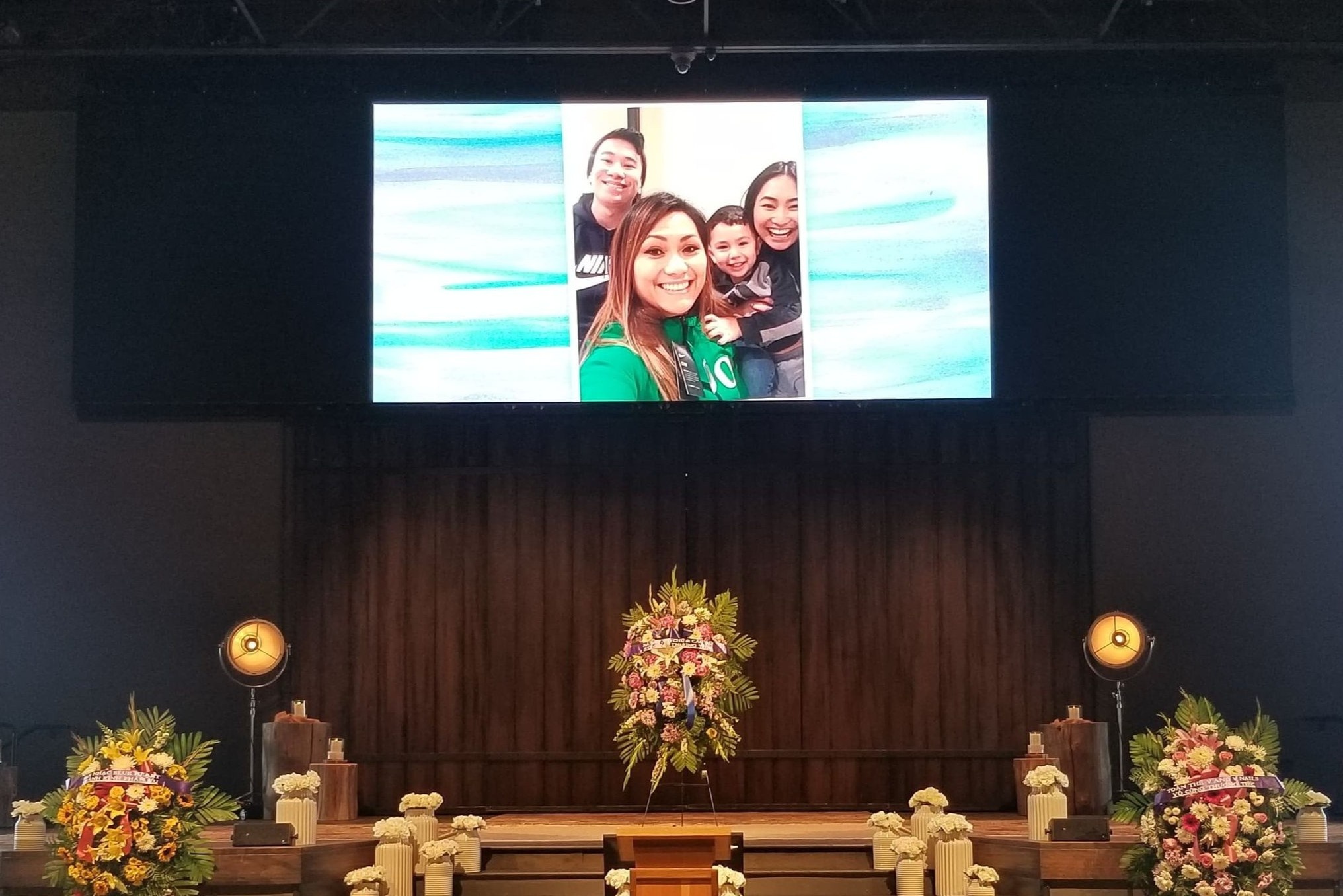 Le tang cua ca si Tram Anh o My hinh anh