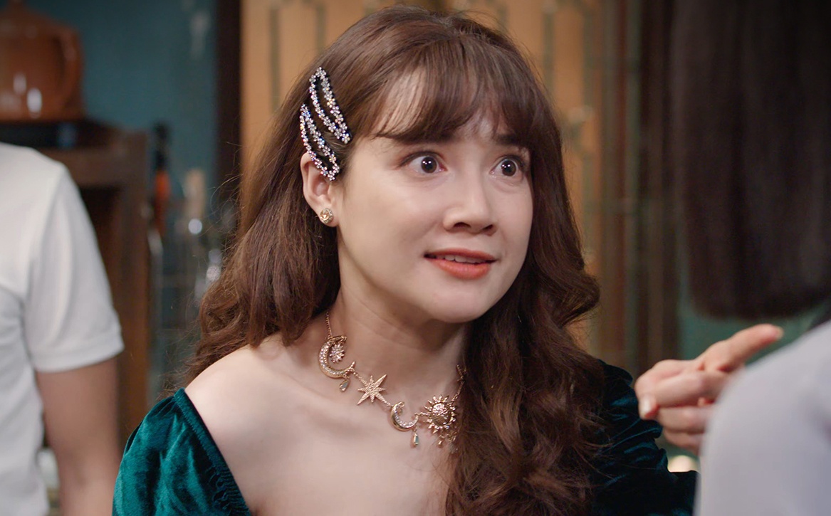 Dao dien noi gi khi 'Cay tao no hoa' bi che ngay cang do? hinh anh