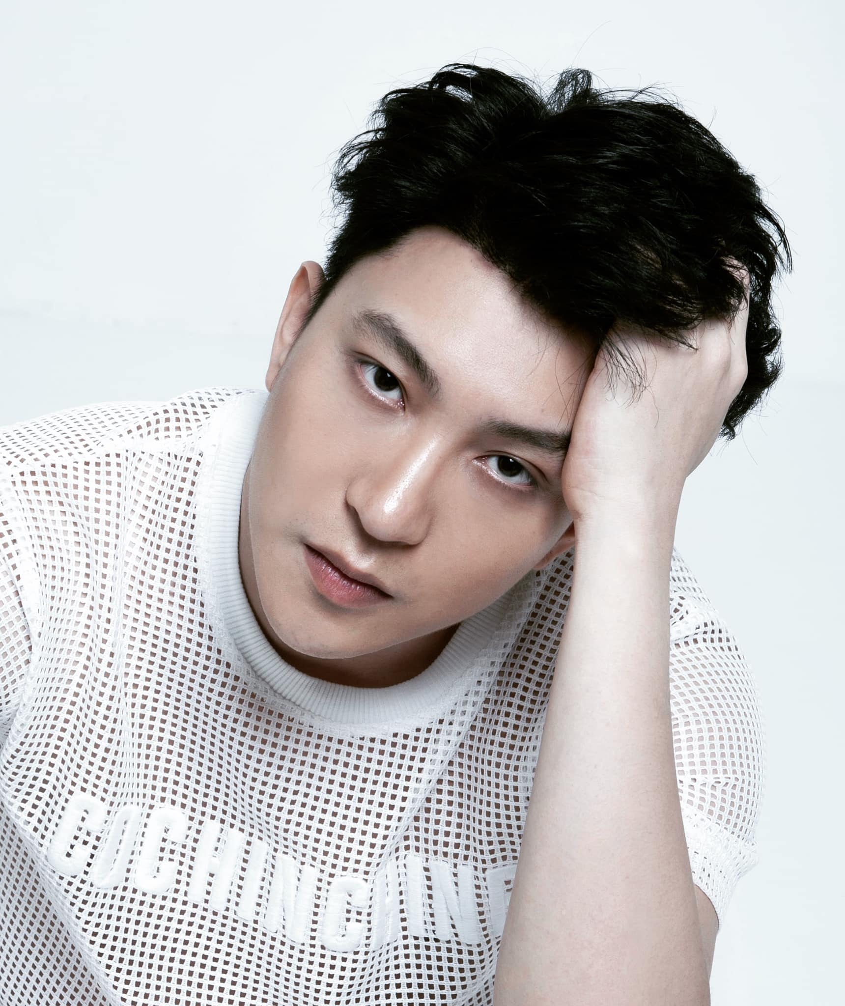 B Tran tu choi canh hon Thuy Ngan anh 3