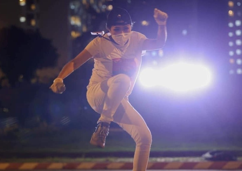 Nghe si bieu dien truoc benh nhan Covid-19 anh 2