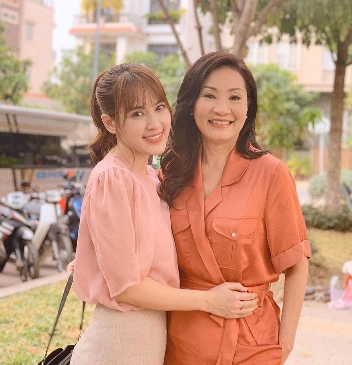 Anh Tuyet bi thay vai anh 8