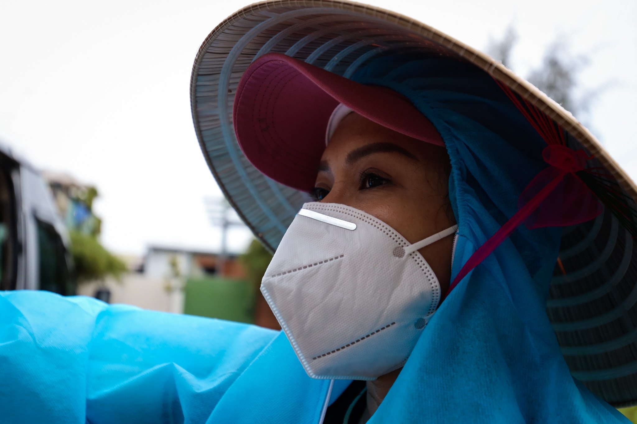 Viet Huong tang xe cho linh cuu anh 2