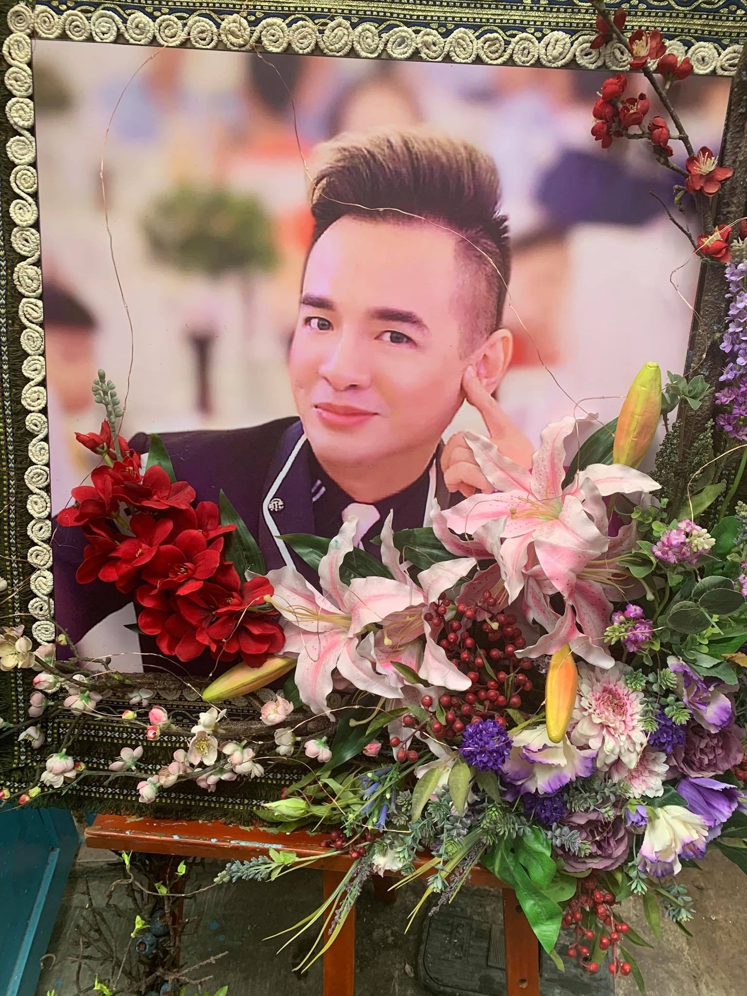 Le tang ca si Viet Quang anh 1