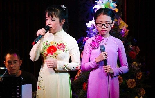 Phuong Que Nhu qua doi anh 1