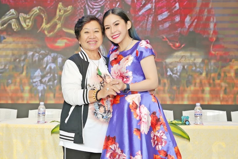 Le tang nghe si Bach Mai anh 1