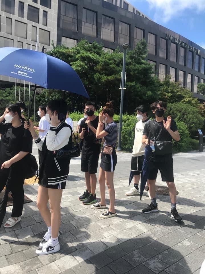 Lan Ngoc va dan sao Running Man ve nuoc anh 2