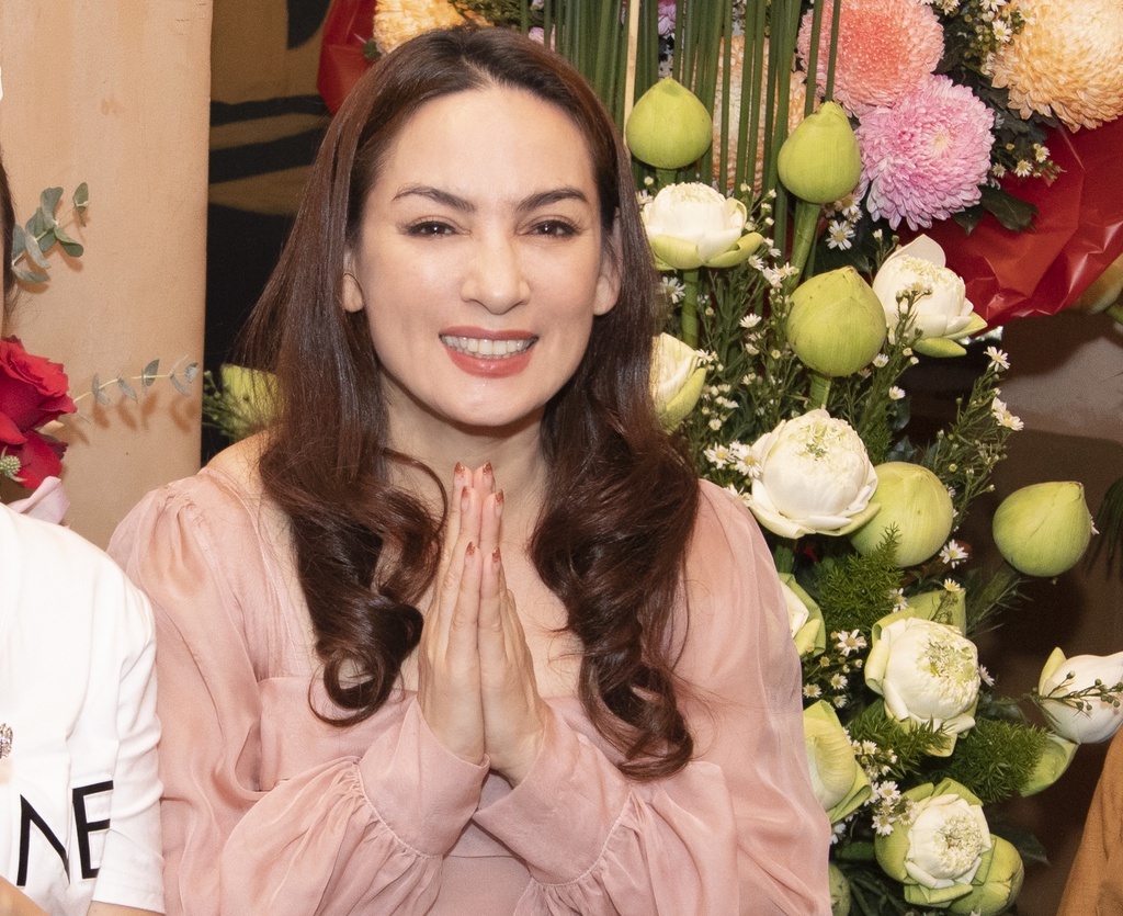 Phi Nhung mac Covid-19 anh 1