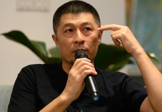 Charlie Nguyen: 'Muon chong toi pham, khong the lam phim ve bong da' hinh anh