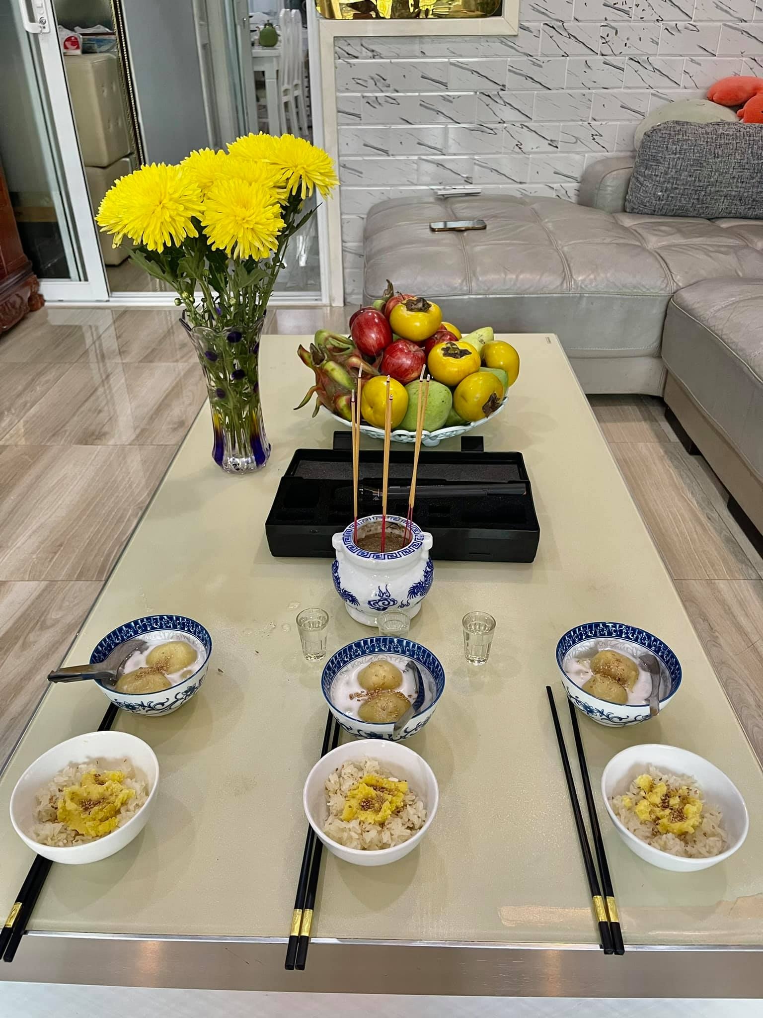 Nghệ sĩ Việt cúng Tổ nghề ảnh 7 Nghe si Viet cung To nghe anh 7