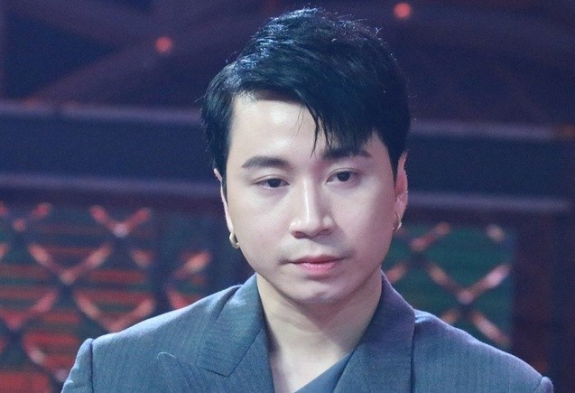 Karik vang mat o Running Man hinh anh