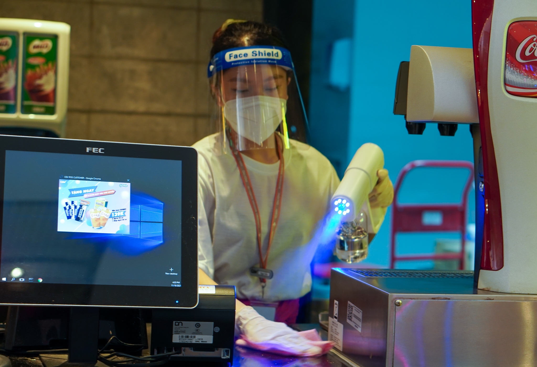 rap phim mo cua anh 8