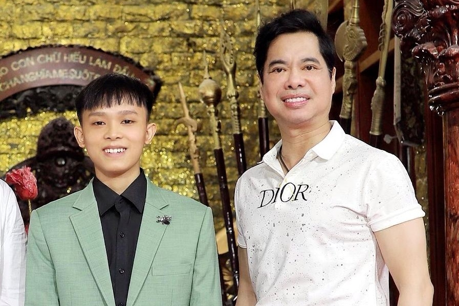 Ngoc Son day thanh nhac cho Ho Van Cuong hinh anh