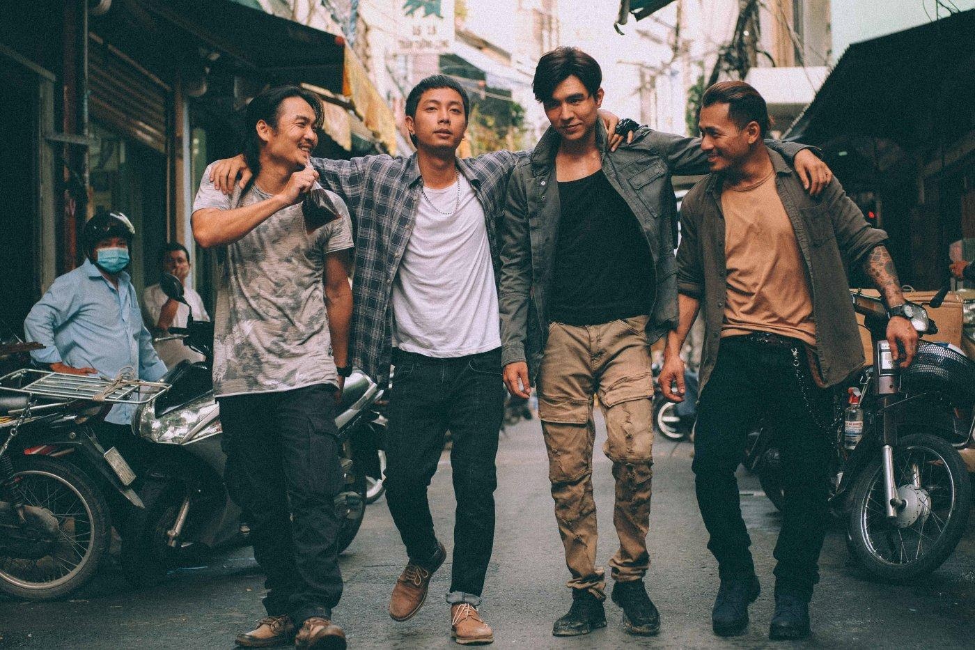 Phim truc tuyen va phim rap anh 1