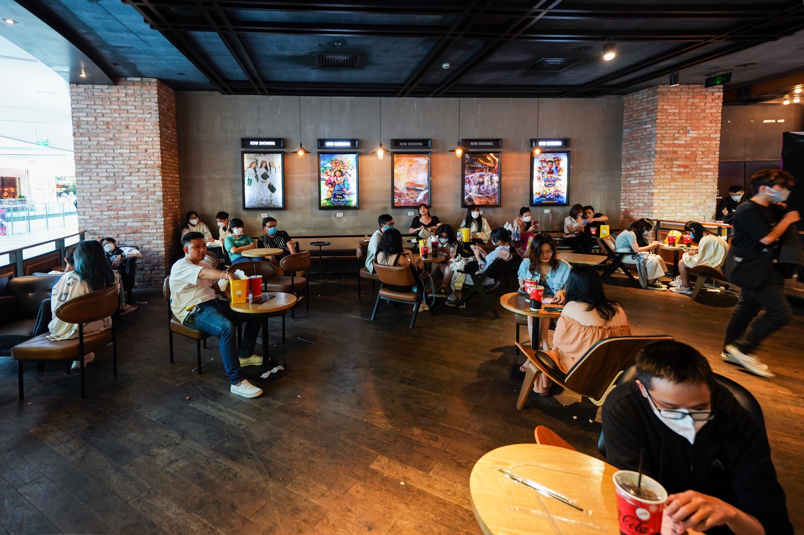 Rap phim ngay Tet anh 3