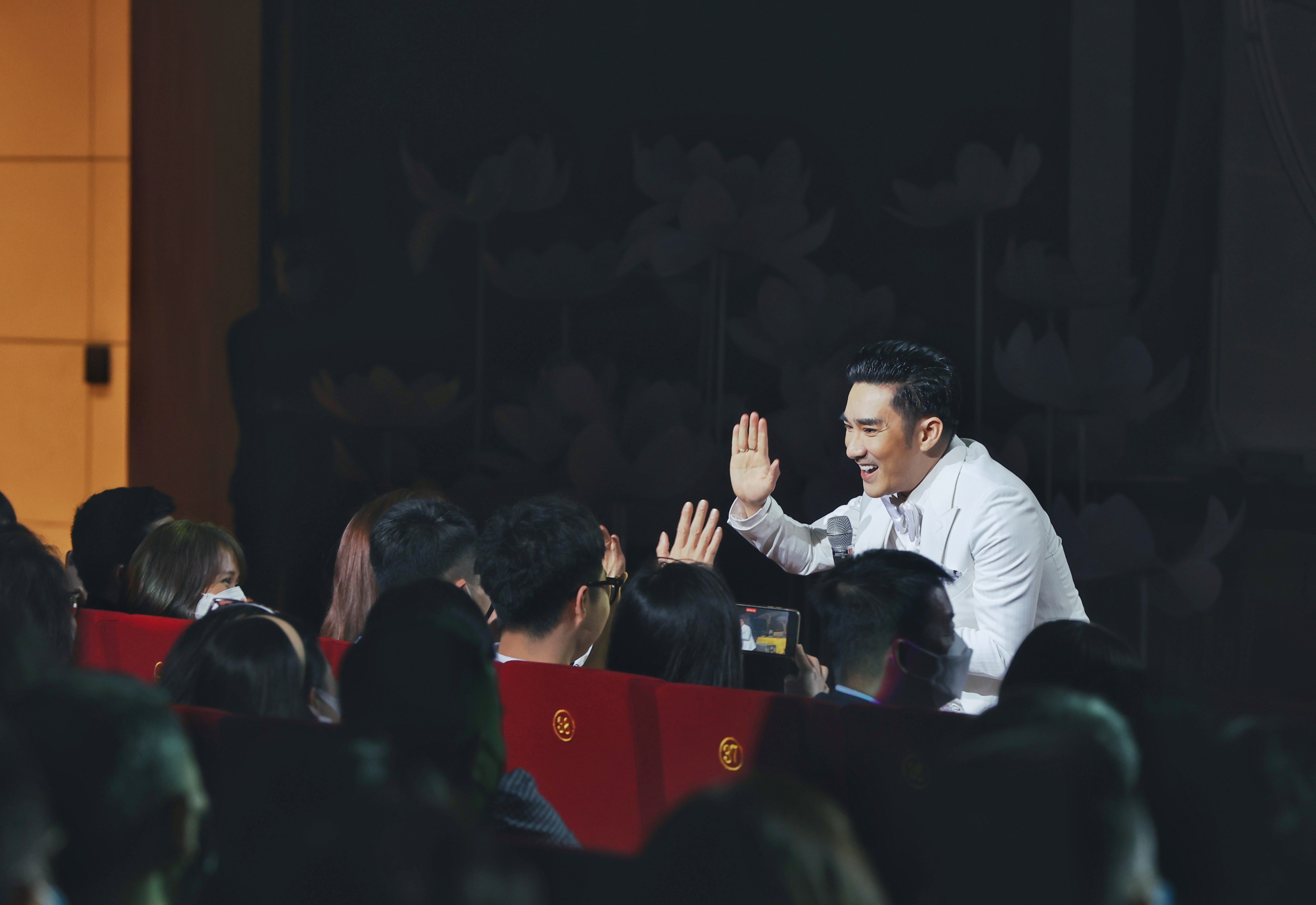 dem nhac Hong Nhung,  Bang Kieu anh 4