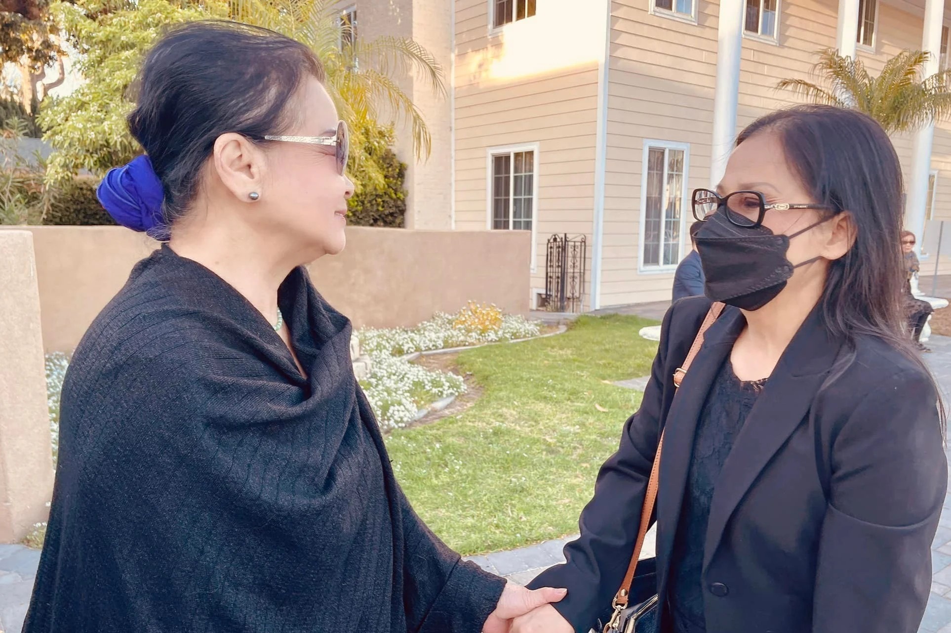 Nghe si Ngoc Dang qua doi anh 1