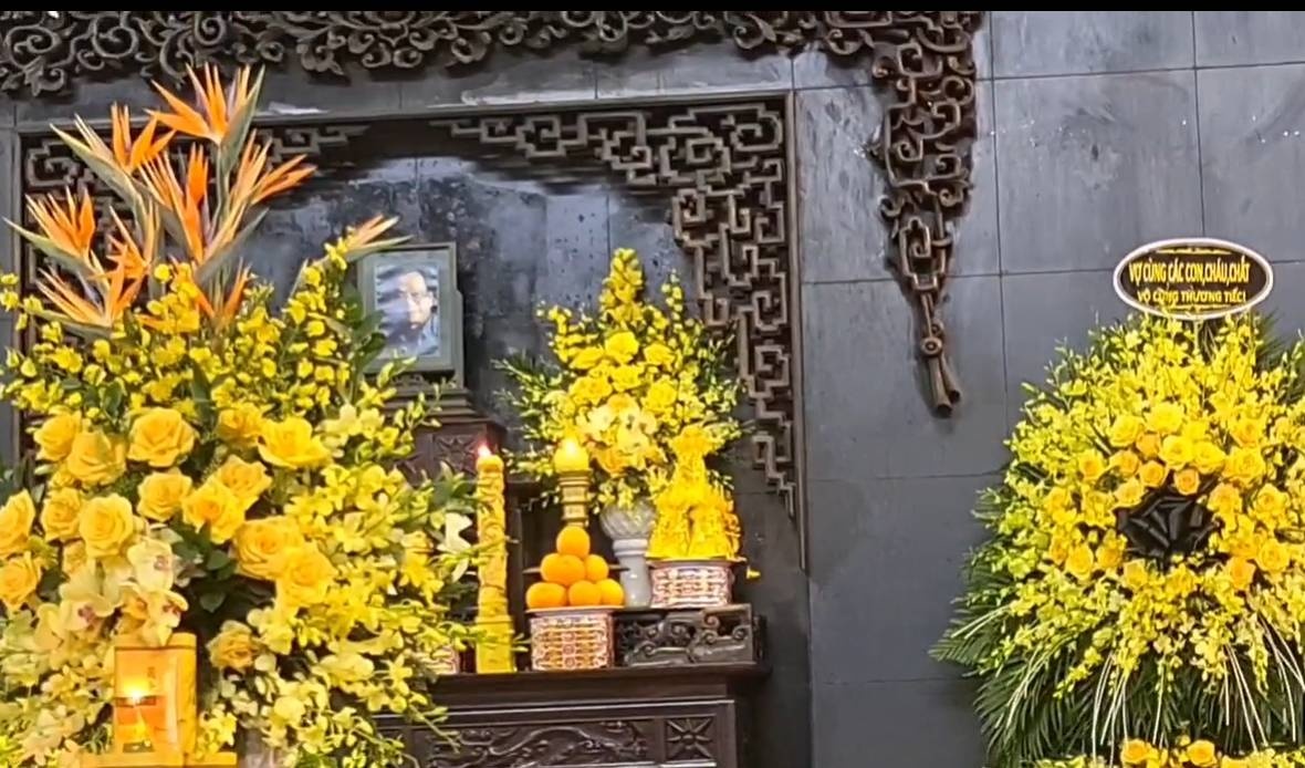 Le tang nhac si Hong Dang anh 3