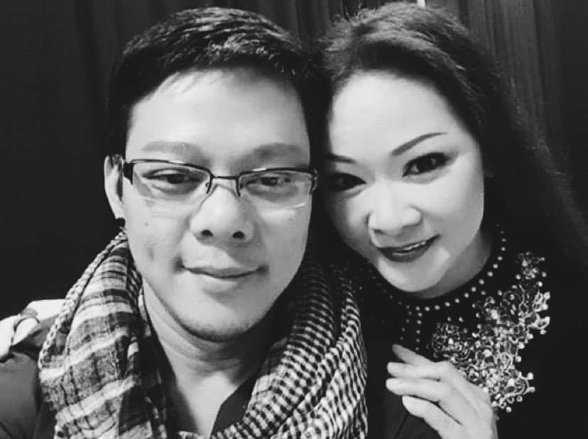 Ca si Tuong Khue qua doi vi dot quy hinh anh