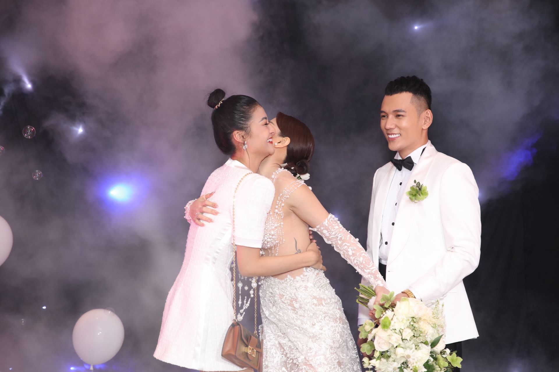 Tiec cuoi Phuong Trinh Jolie anh 7