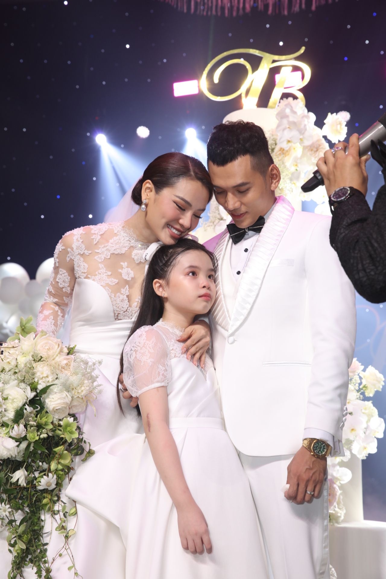 Dam cuoi Phuong Trinh Jolie anh 6